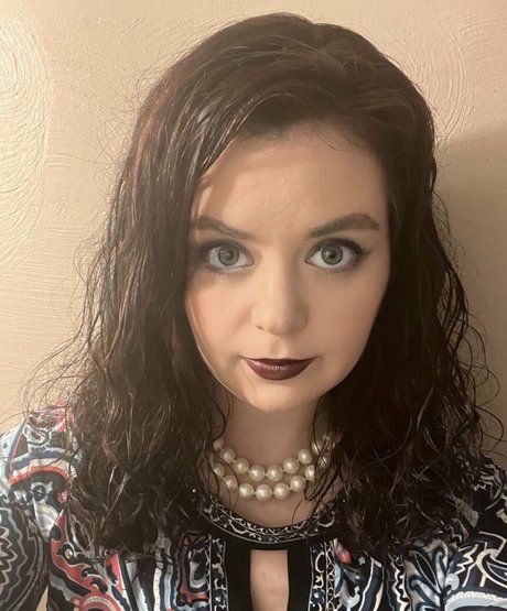 curvy girls onlyfans adult photos