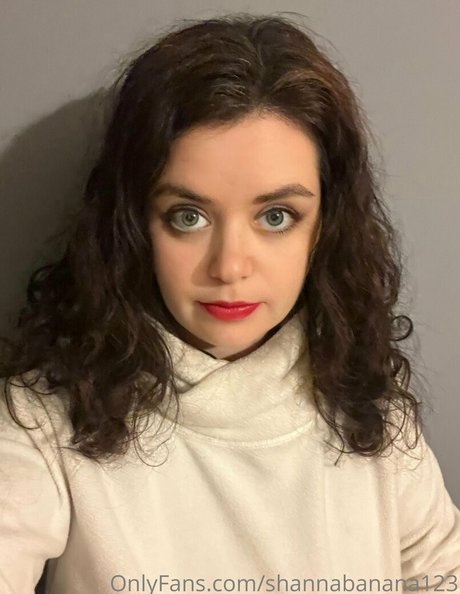 curly ebony onlyfans art naked image