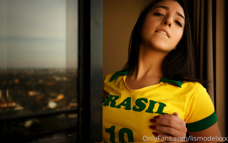 lismodelxxx exclusive star gallery