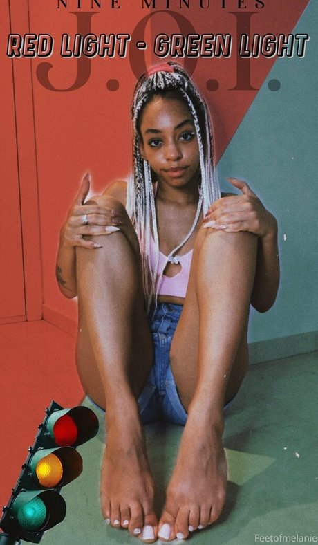 feetofmelanie high quality actress image