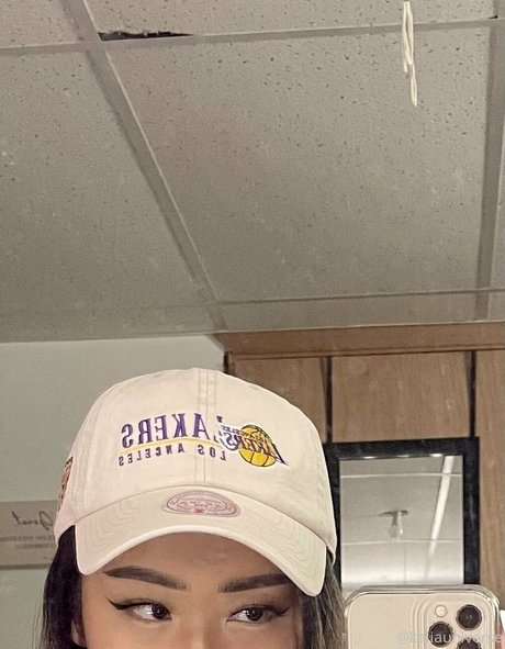 kaliauniverse model free img