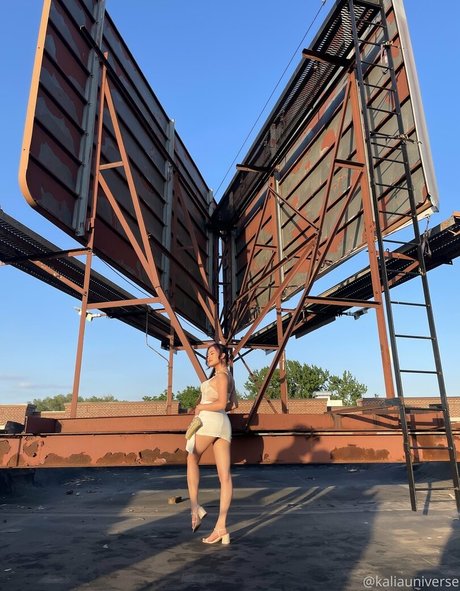 kaliauniverse pornstar pics