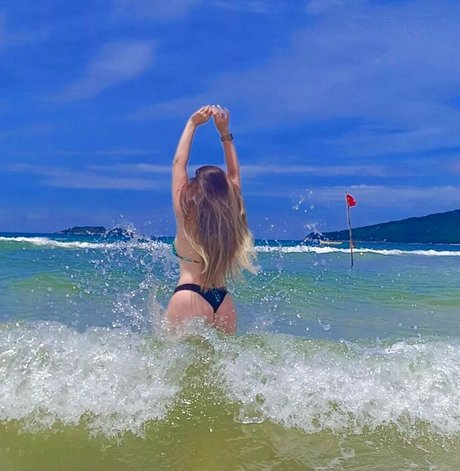 Marcelly Mello free actress archive