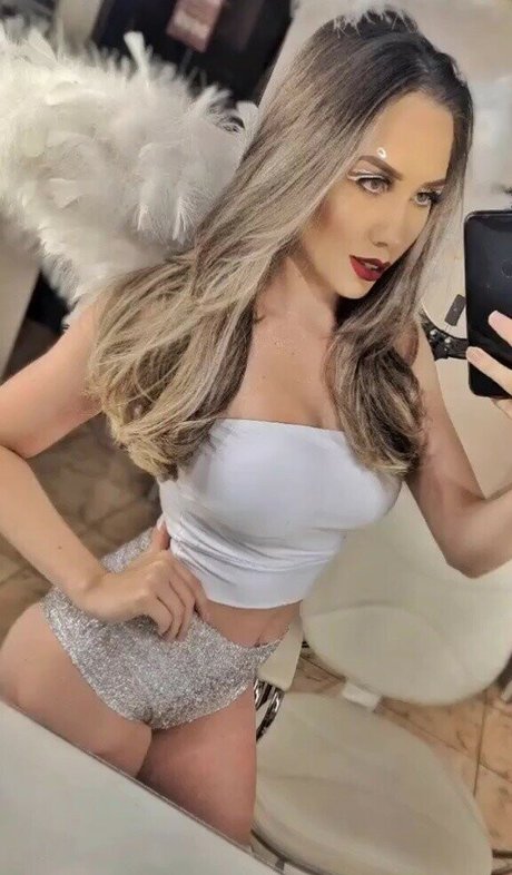 Marcelly Mello pornstar beautiful images