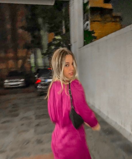 Elena Lagou model nice images