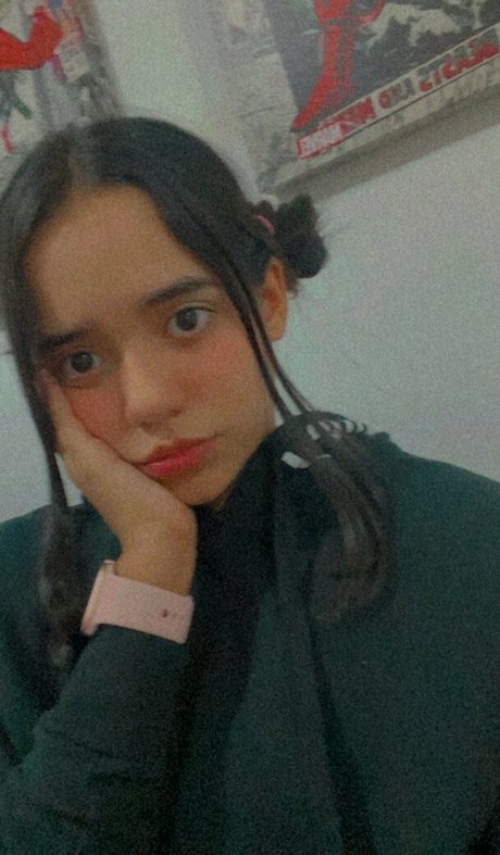 Hanna Costtello xxx model gallery