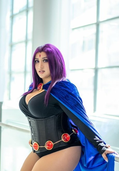 Nikki Geeks porn star picture