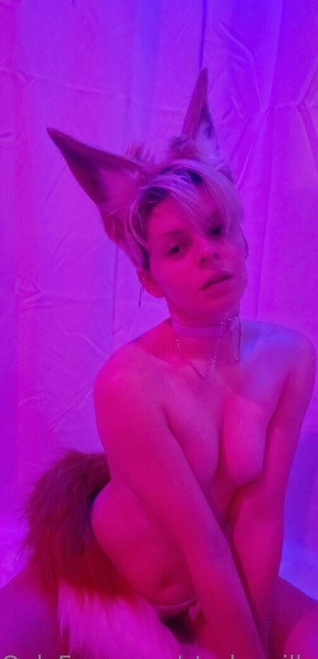 arab femboy onlyfans erotic image