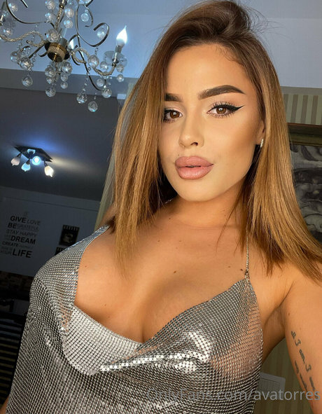 avatores top actress pics