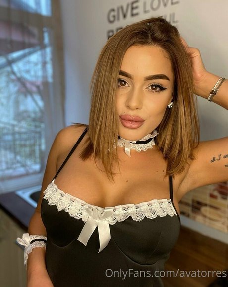 avatores exclusive model galleries