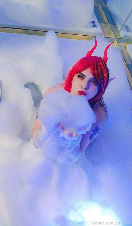 yuna ero hd pornstar pic