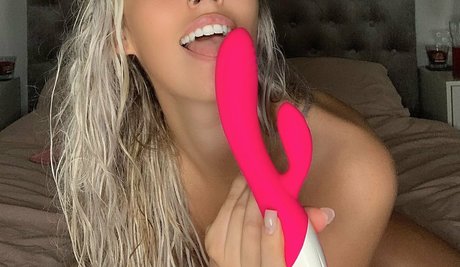 megssx pornstar art image