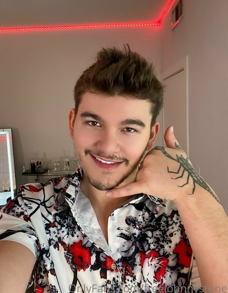 freejohnnystone nudes model galleries