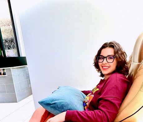 selfcarebrooke pornstar exclusive galleries