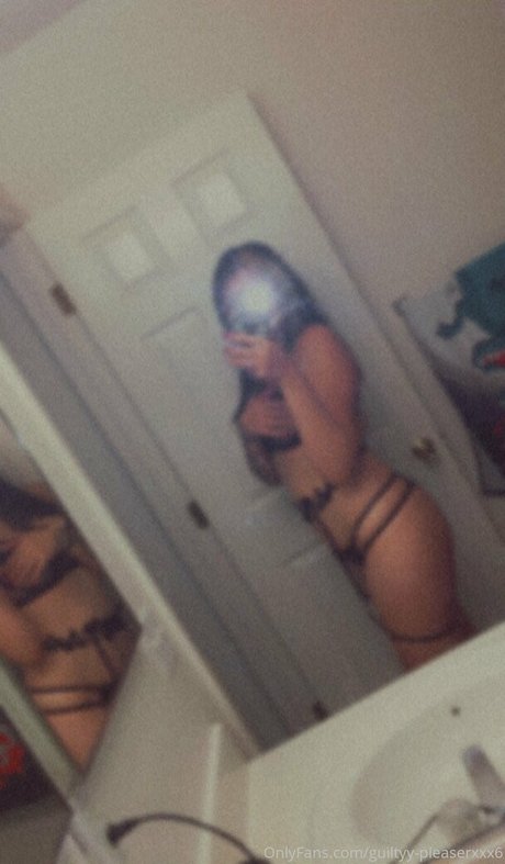 guiltyy pleaserxxx6 model beautiful picture