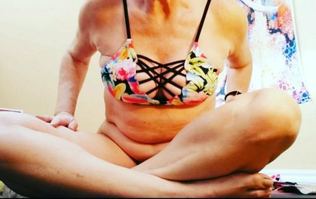 nakedyoganakedyoga sex star gallery