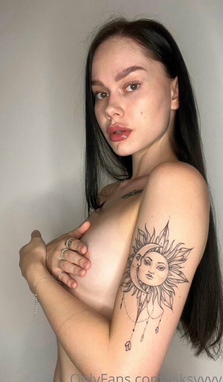 viksyyyy star nude pics