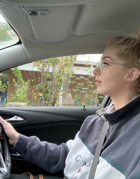 boobsandthings high quality model picture