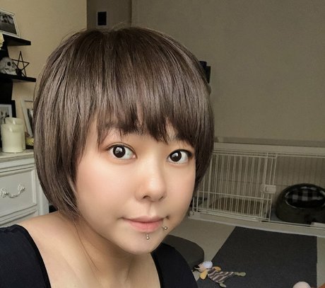 Pchan 666 model nude img