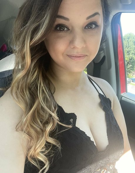 asian gym onlyfans hot sexy picture