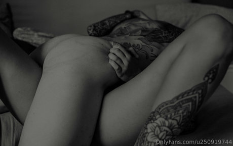 sarahmeeeow star xxx pics