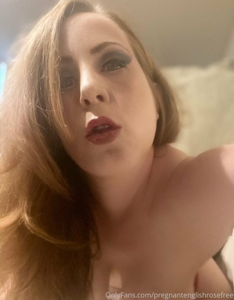 Pregnant English Rose naked model pic