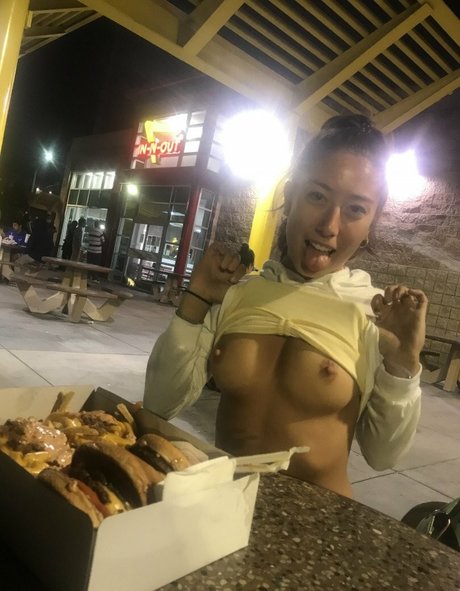 Gigikida pornstar nudes picture