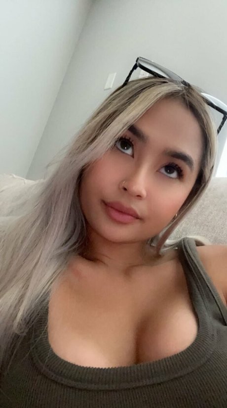 bbyivee porn model gallery