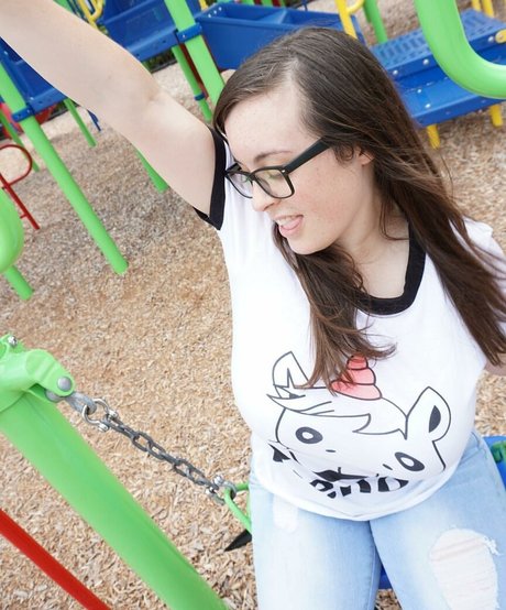 young ebony onlyfans pretty pictures