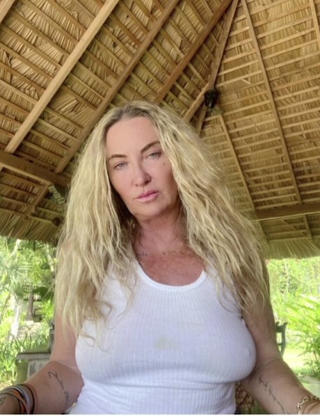 Meg Matthews model porn images