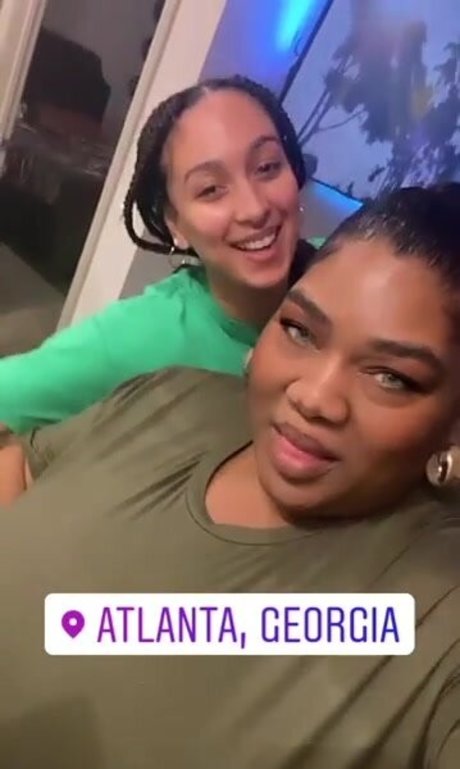 Omaima Benamre star sex images