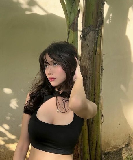 tripppollen art model photo