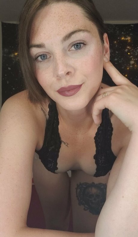 msdeliaxo star nudes pics