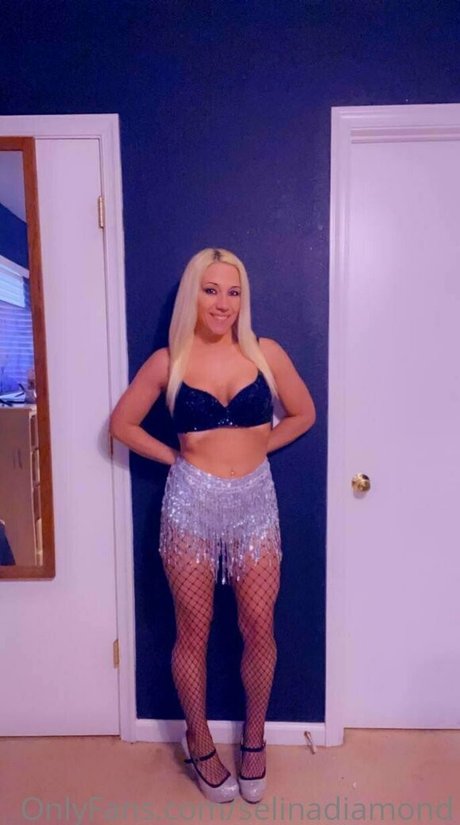 selinadiamond nude pornstar photo