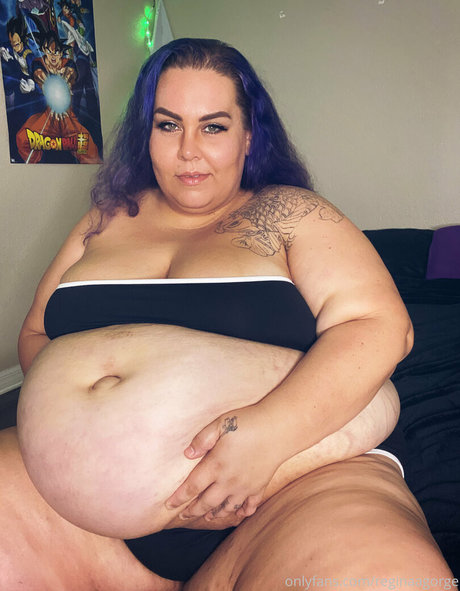 reginaagorge star high quality photo