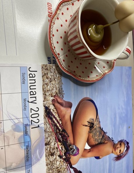 Jaclynn Crooks model erotic images