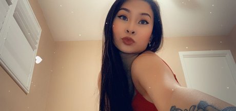 Olivia Ichika nude pornstar photos