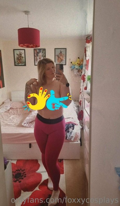 ofcfoxxy exclusive model pics