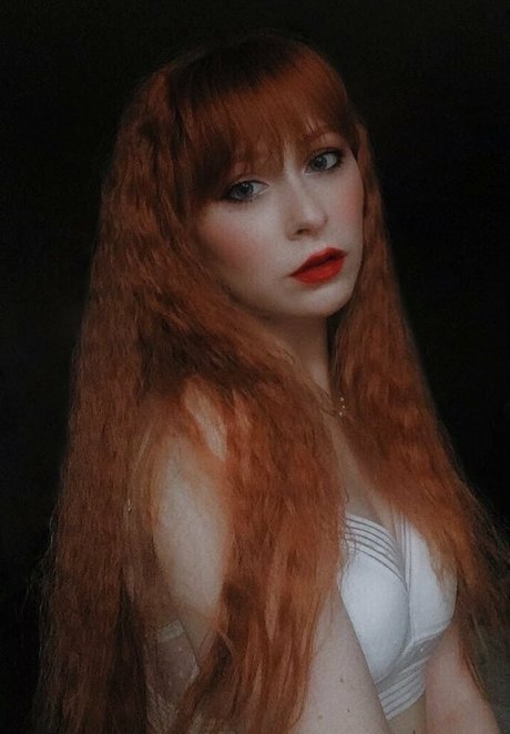 kyriefox high quality star pic