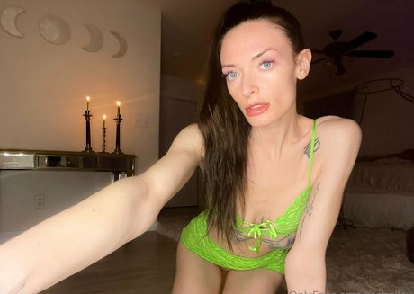 rochellex model nude images