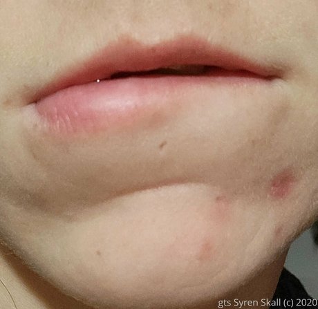 gtssyren model pornographic pic