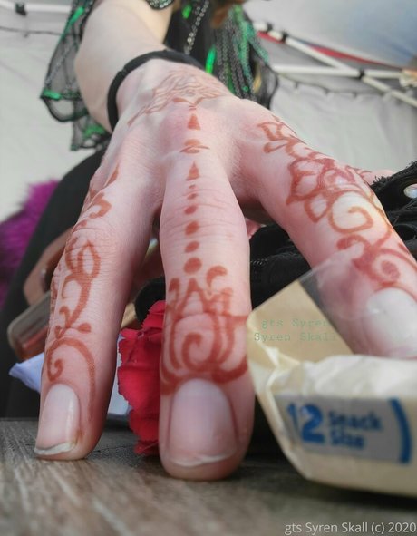 gtssyren erotic actress archive