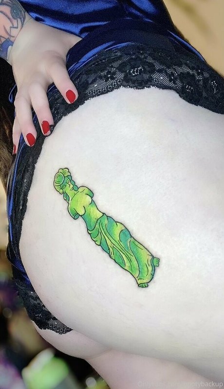 lollydreadfulfree nude star pic