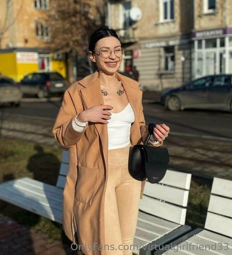 virtualgirlfriend33 beautiful actress picture