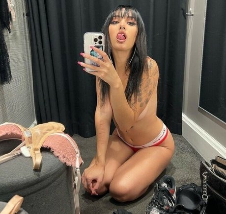 Arivalilith free star pic