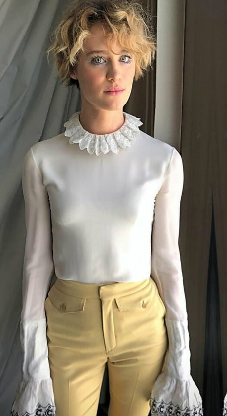 Mackenzie Davis pornstar erotic photos