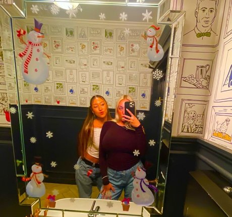 Holly Youpa star pic