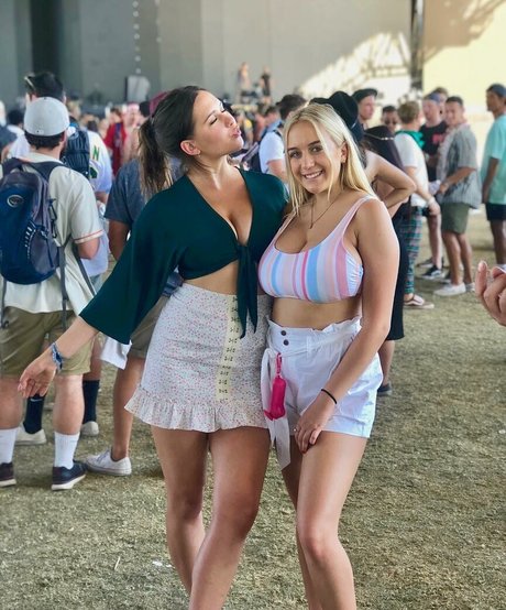 Holly Youpa art pornstar photos