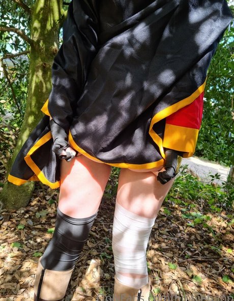 hippiehapp naked pornstar img