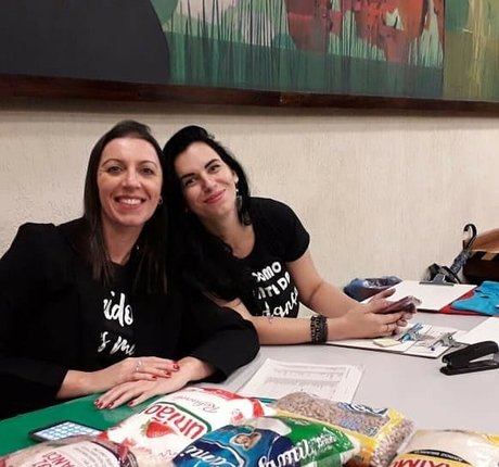 Ju Luz model naked img